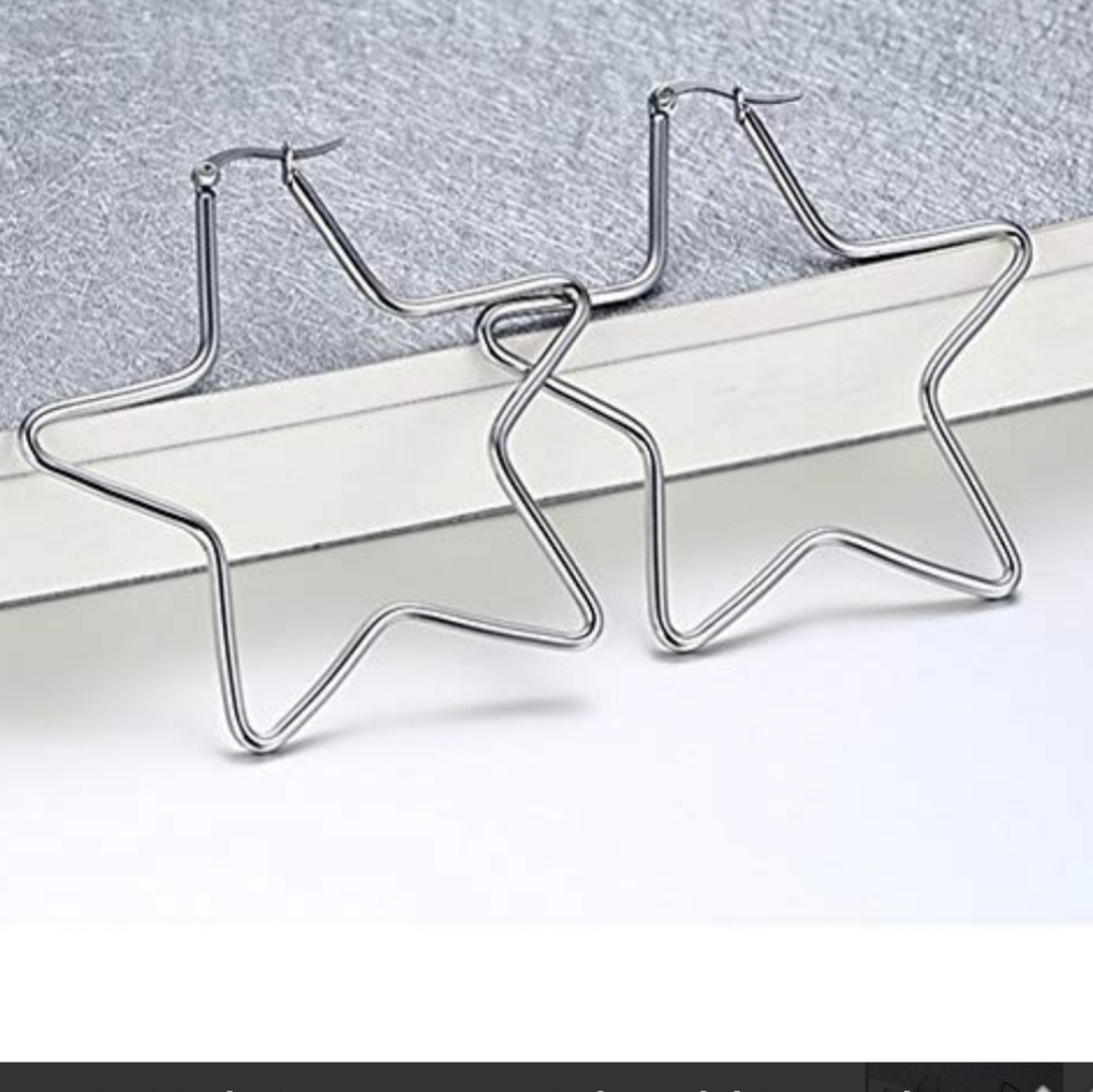 🔴🆕️ Star Earrings Hoops - Picture 11 of 11